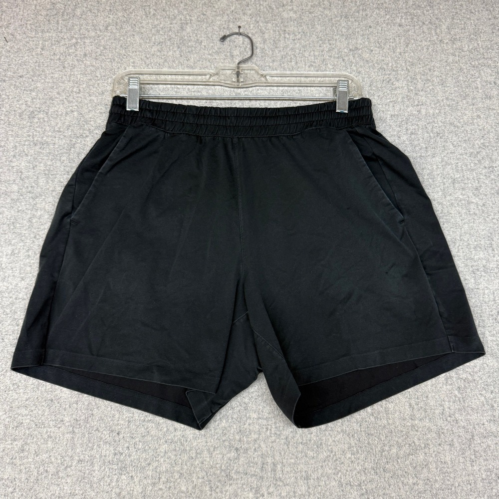 Uniqlo AIRism Athletic Training Shorts Size M Black Elastic Waist Zipper Pocket